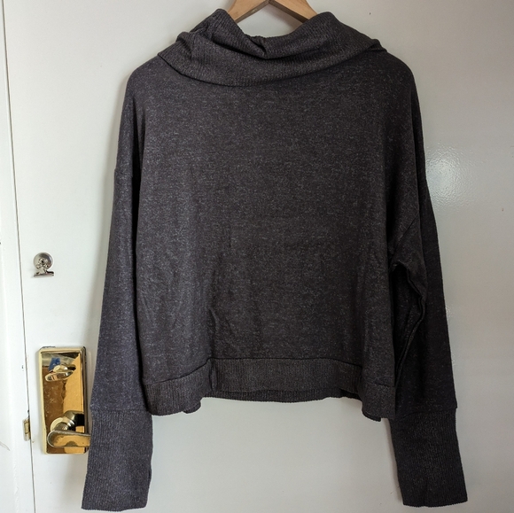 🆕 Pink Rose Sweater Charcoal Gray Cowl Neck XL Thumb Holes Long Sleeves - Picture 9 of 15
